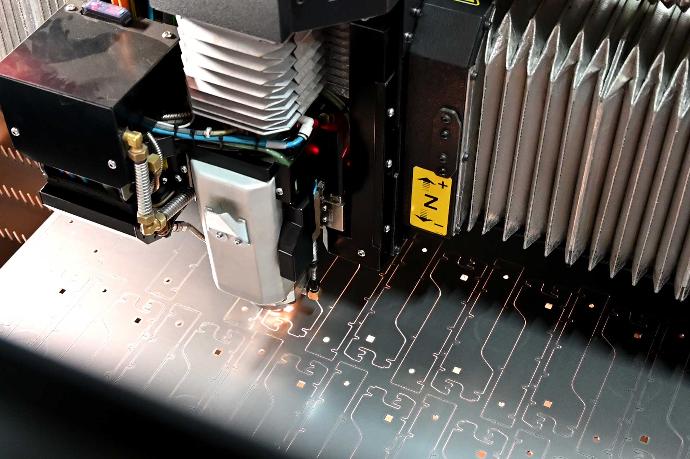 CAEm Manufacturing Store Fixture Manufacture