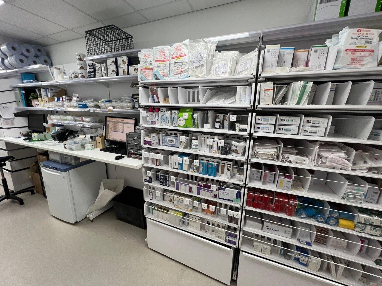 Combined Shelving and Drawers for Pharmacy