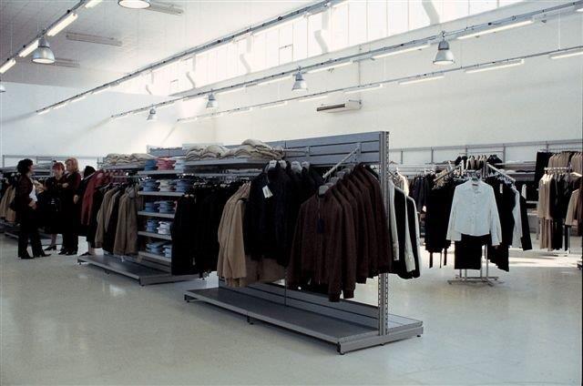 clothing store retail shelving
