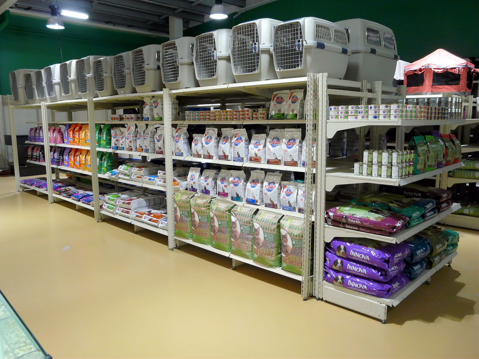 Tall, sturdy retail fixtures for pet stores