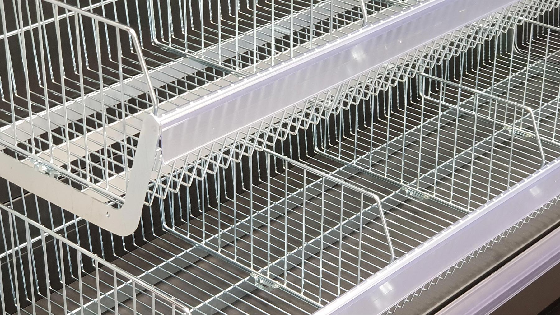 shop shelving wire baskets